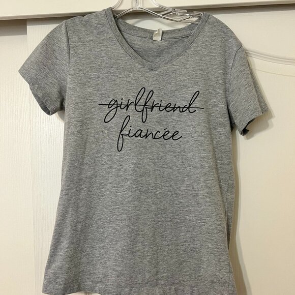 Girlfriend Fiancee T-Shirt - Womens Medium - Engaged Marriage Wedding Worn Once - Picture 1 of 4